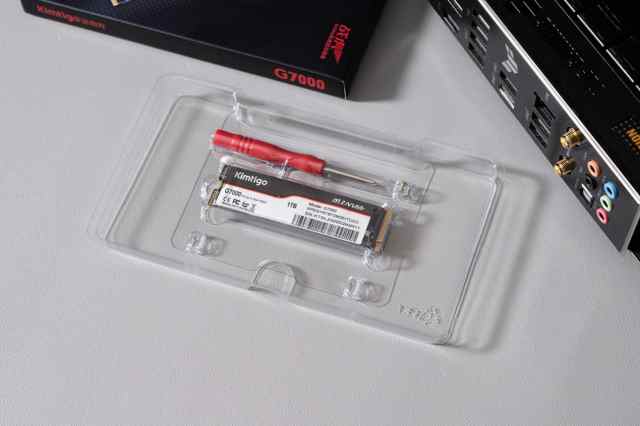 金泰克和金百达固态硬盘对比,金泰克m.2固态硬盘测评