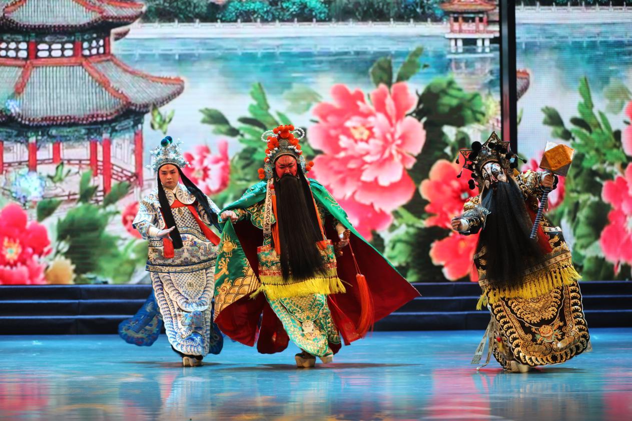 文化润疆铸牢中华民族共同体,文化润疆我们在行动