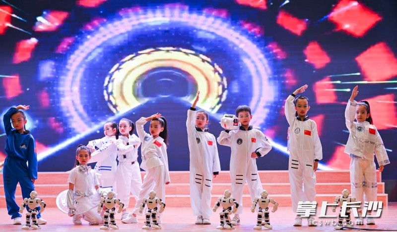 小学科技节比赛项目有哪些,科技节校园科学实验