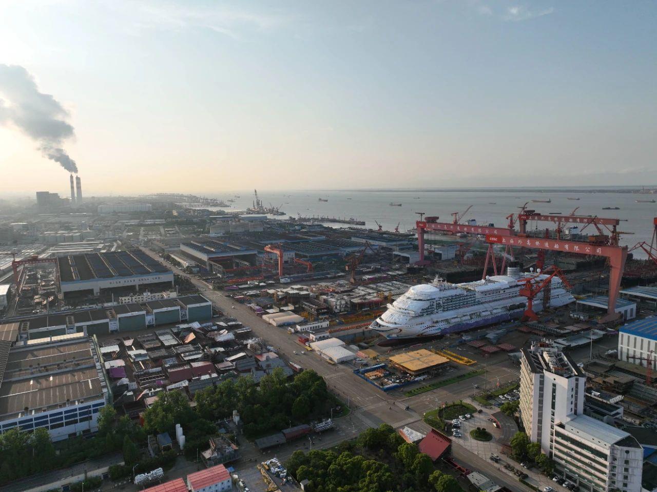 中国首艘国产邮轮交付,中国首制大型邮轮正式出坞