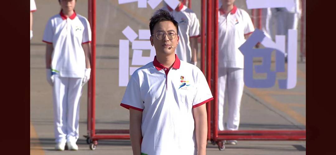 对话“青年红色筑梦之旅”金奖得主吕永阳：用“小夜灯”照亮大山深处的致富路