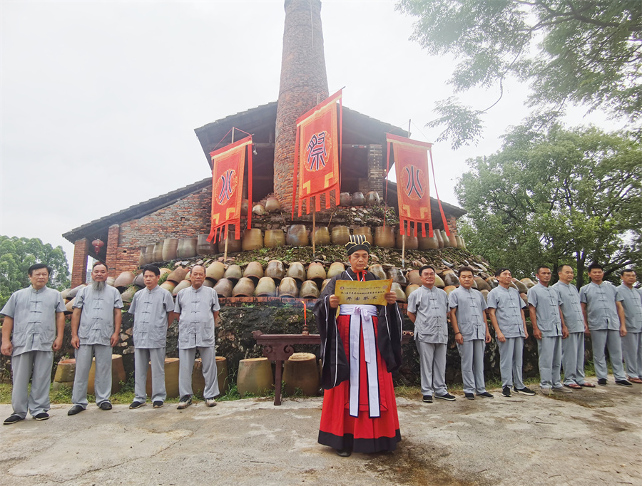 蒙山县“四个专员”一线淬炼干部等10则
