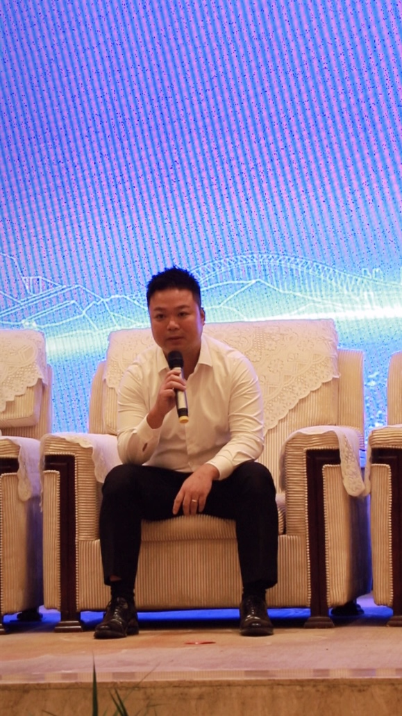 企业家父（母）子谈传承：从“乡情教育”到“家国情怀”，企业传承不能断了文化根脉