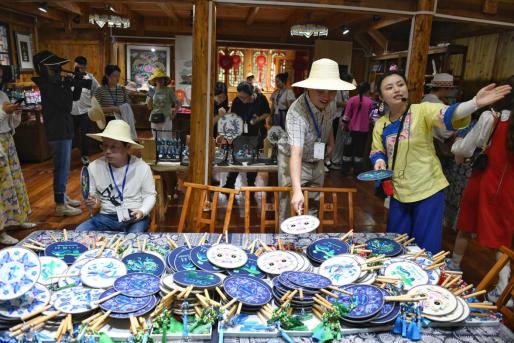 乡村振兴十八洞村新闻述评稿,十八洞村乡村振兴