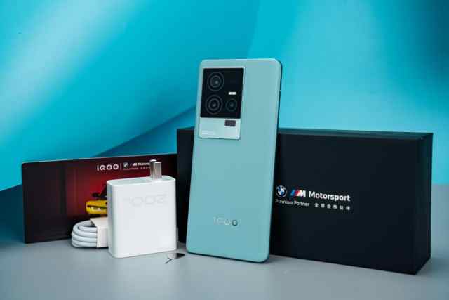 iqoo11s属于高端旗舰机吗,iqoo11s是旗舰吗