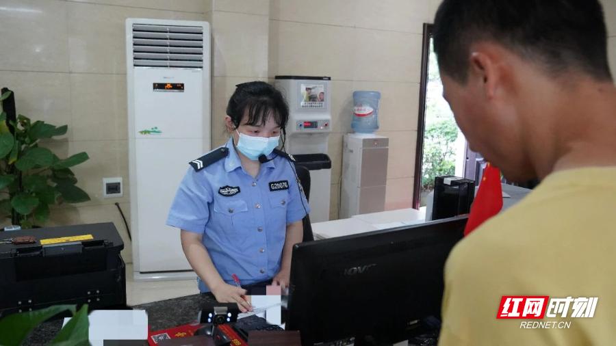 想省时省力*证办**？快戳→绝对不能错过的暑期*证办**攻略