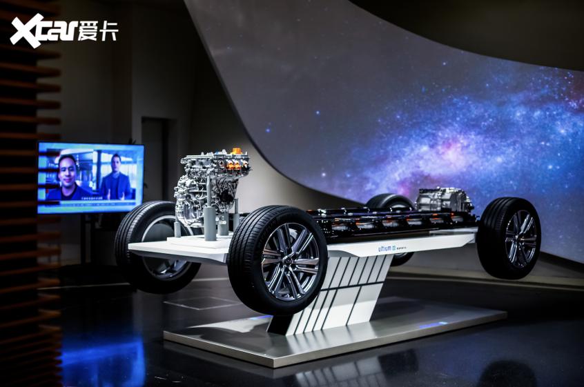 小白如何进入新能源汽车行业,告别燃油车全面电动化