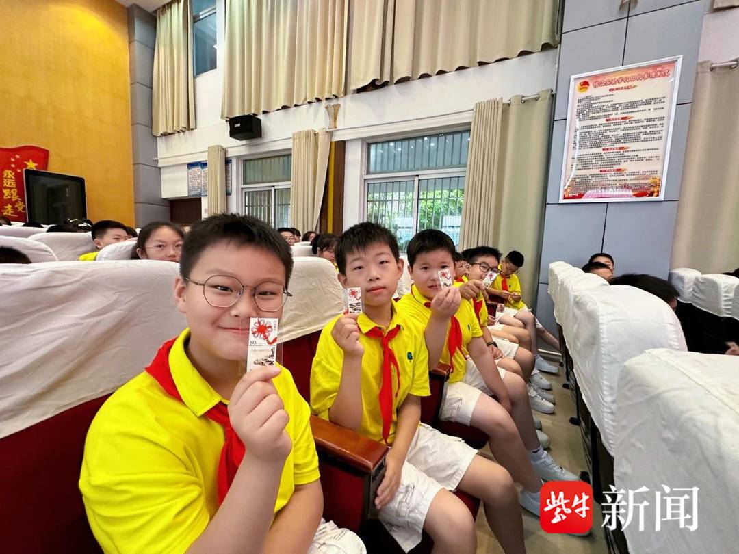 欢乐“邮”你相伴！“红领巾主题邮局”落户镇江实验学校