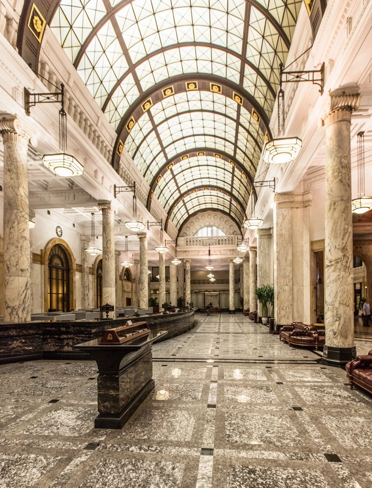 上海最值得走一走的马路,上海9条最值得打卡的马路