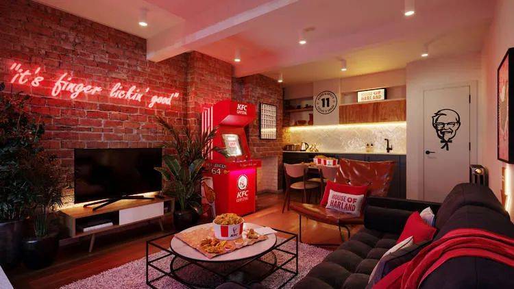 出“殡葬风”围挡，LV巨物营销赢麻了？