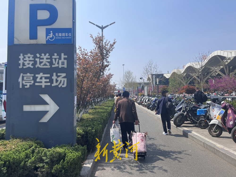 济南西站公交枢纽站,济南公交枢纽站距离济南西站远吗