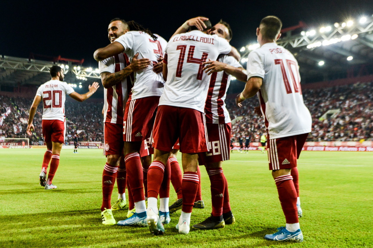 伊斯坦布尔埃菲斯vs奥林匹亚科斯,欧冠大逆转伊斯坦布尔奇迹